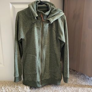 Burton snowboard sweater
